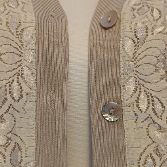 August Silk blend cardigan button down lace trim beige cream Med/large - Picture 6 of 15